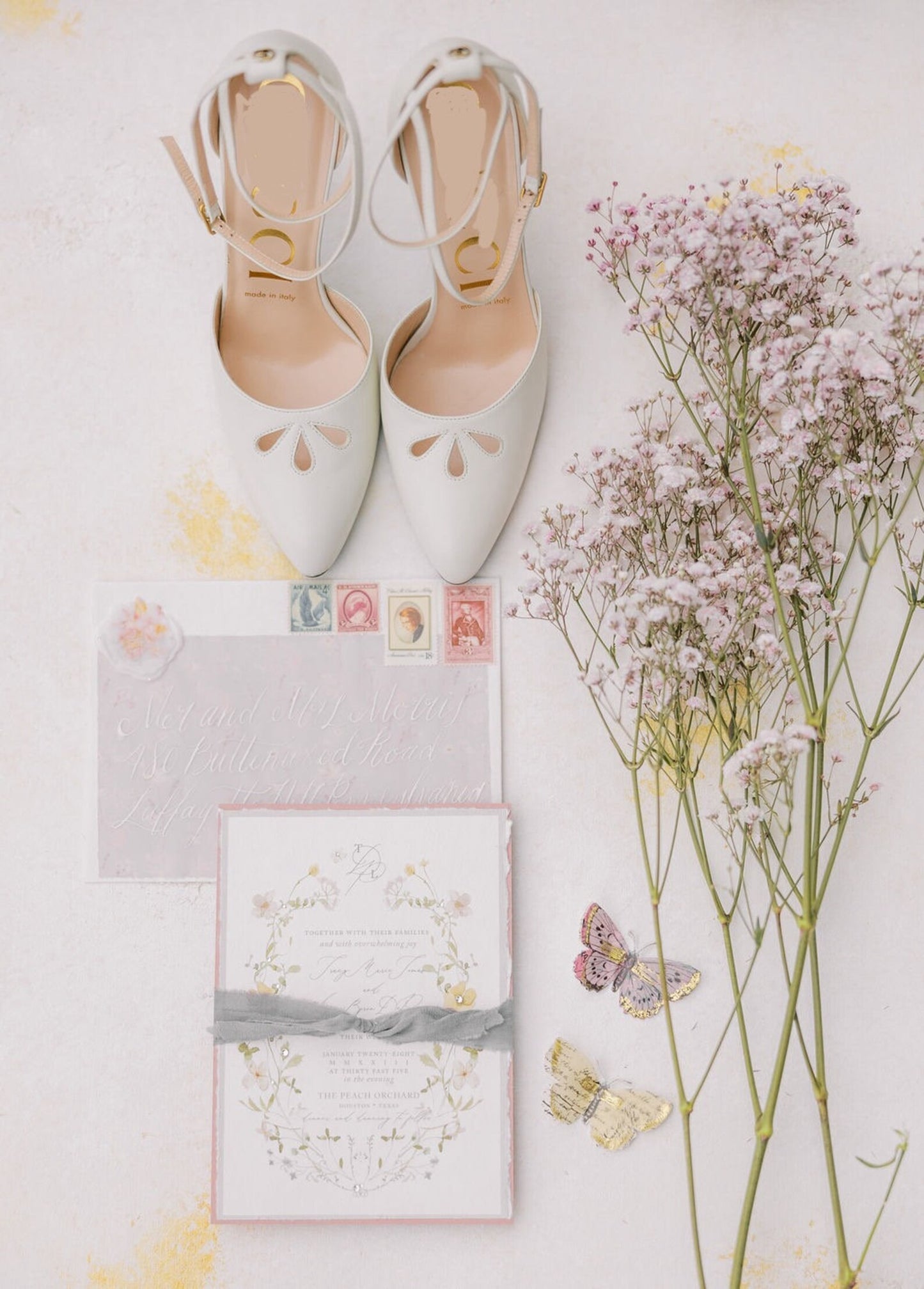 Hand painted, rollable styling mat for wedding photography|white and gold