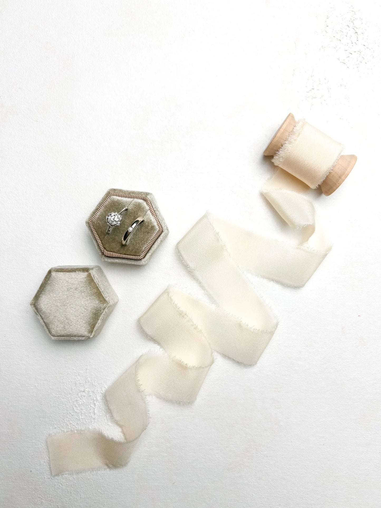 Ribbon & Ring Box Set