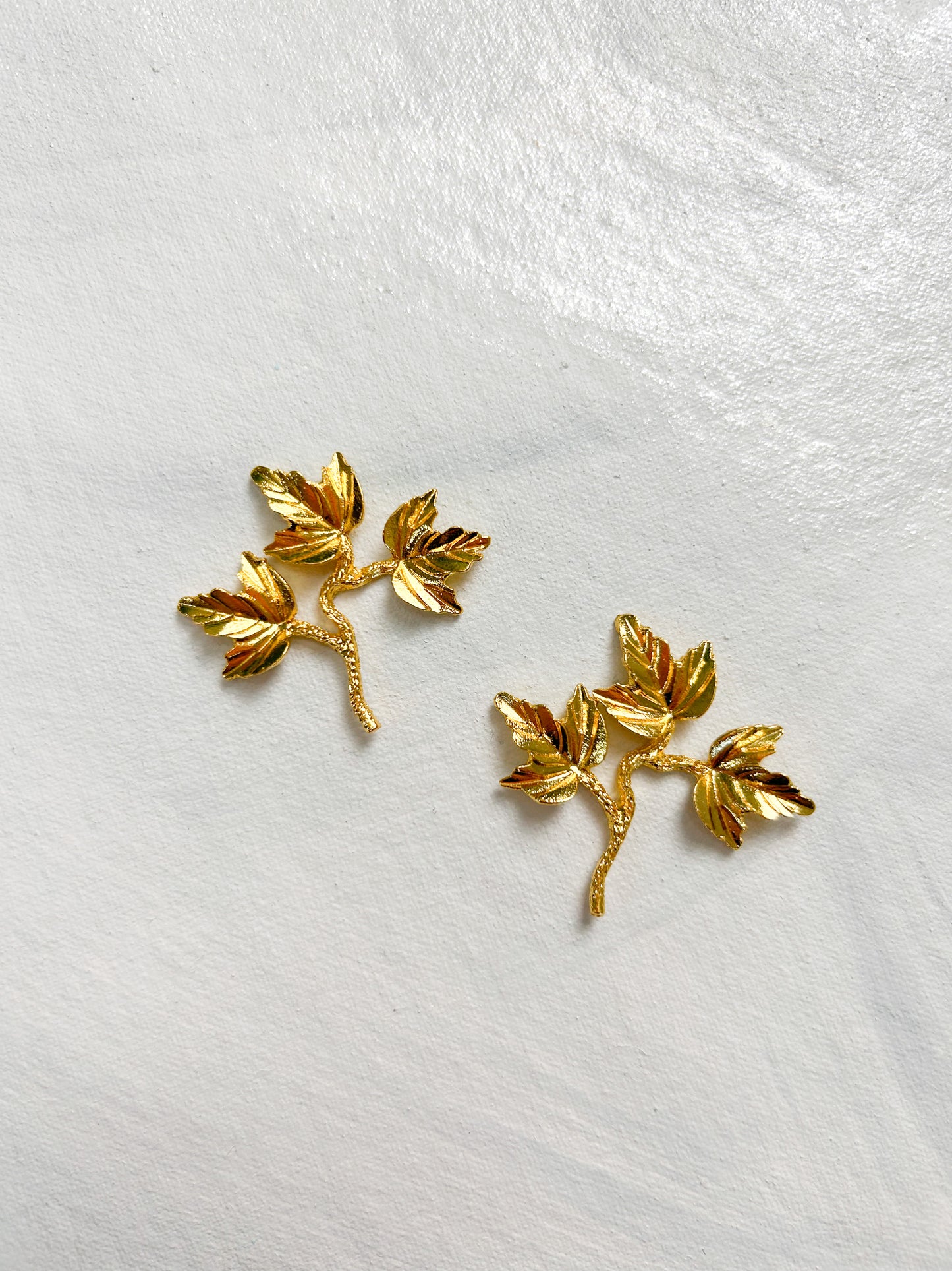 Mini Gold Vines